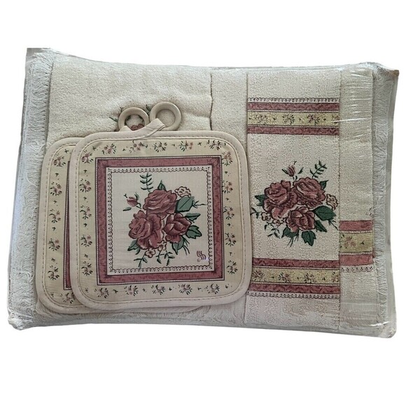 Vintage Stevens Linen Placemats Towel Pot Holder Original Packaging Roses - Picture 7 of 7
